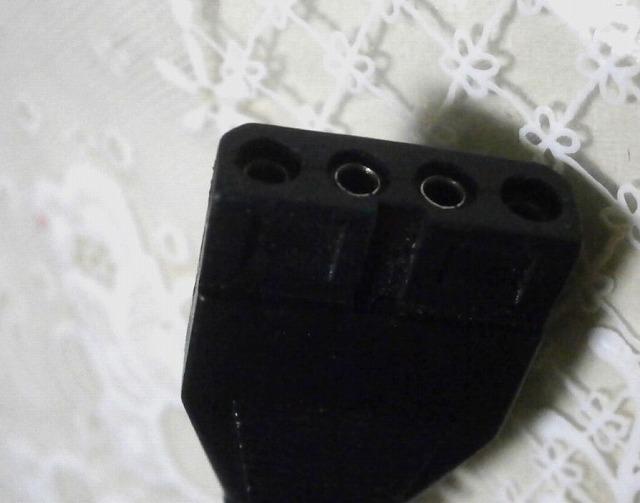 ★F1205-20-4P ACアダプター 中古品 通電確認 < PC本体/周辺機器  ★F1205-20-4P ACアダプター 中古品 通電確認 < PC本体/周辺機器の