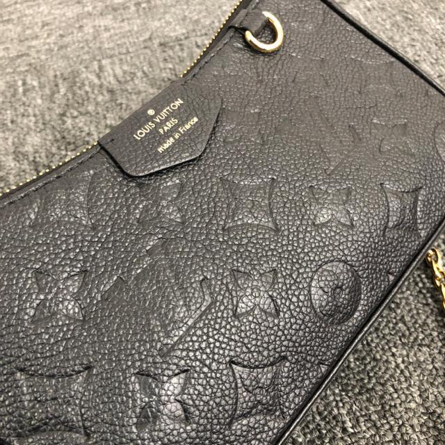 即決 LOUIS VUITTON ルイヴィトン イージーポーチ < ブランド  即決 LOUIS VUITTON ルイヴィトン イージーポーチ < ブランドの