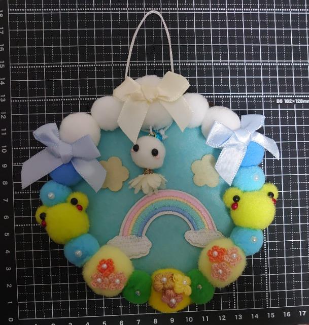 ハンドメイド♪ポンポン季節飾り『雨上がりの空に』 < ペット/手芸/園芸 ハンドメイド♪ポンポン季節飾り『雨上がりの空に』 < ペット/手芸/園芸の