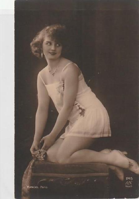 当時の女性 ブロマイド 【28】 < ホビー 当時の女性 ブロマイド 【28】 < ホビーの