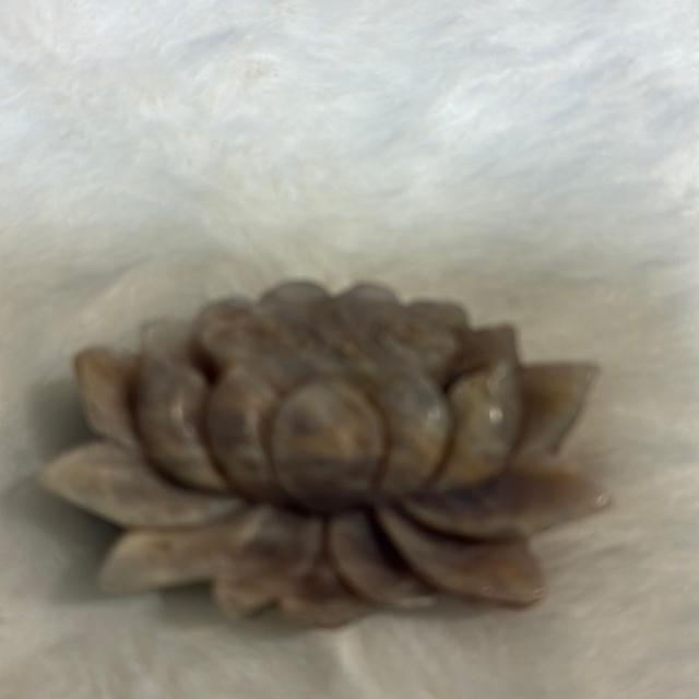 ラブラドライト蓮の花 < 女性アクセサリー/時計 ラブラドライト蓮の花 < 女性アクセサリー/時計の