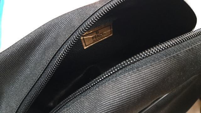 ��FENDI �t�F���f�B ���S �Z�J���h�o�b�O �o�b�O���V�샂�f�� �� �u�����h�� 