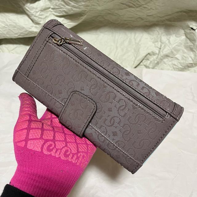 �yGUESS / �Q�X�z ���U�[ ��܂� �����z ���S ���K���ꂠ�� ������ �� �u�����h�� 