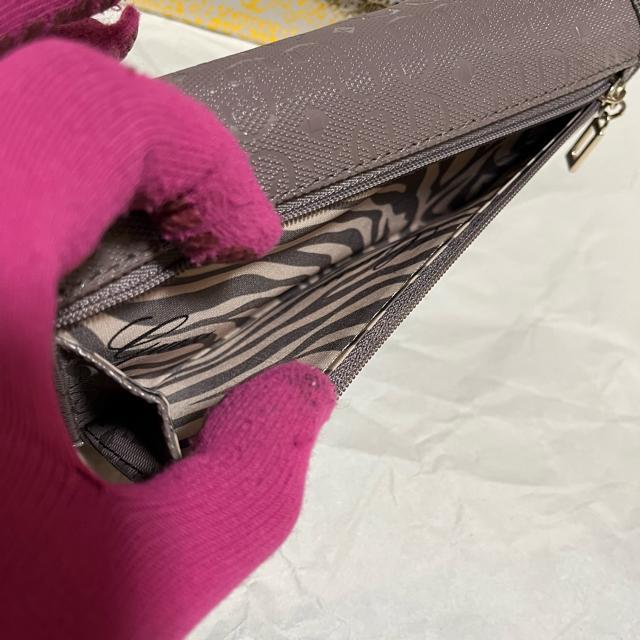 �yGUESS / �Q�X�z ���U�[ ��܂� �����z ���S ���K���ꂠ�� ������ �� �u�����h�� 