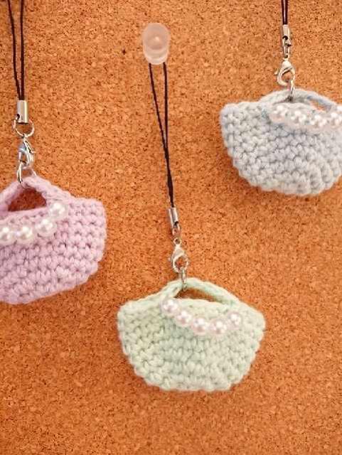 ハンドメイド ストラップ付き グリーン < 女性ファッション  ハンドメイド ストラップ付き グリーン  < 女性ファッションの