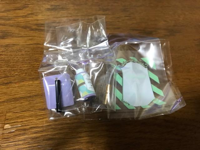 ガチャ「コスメとメイクボックスsweet」D < ホビー  ガチャ「コスメとメイクボックスsweet」D < ホビーの