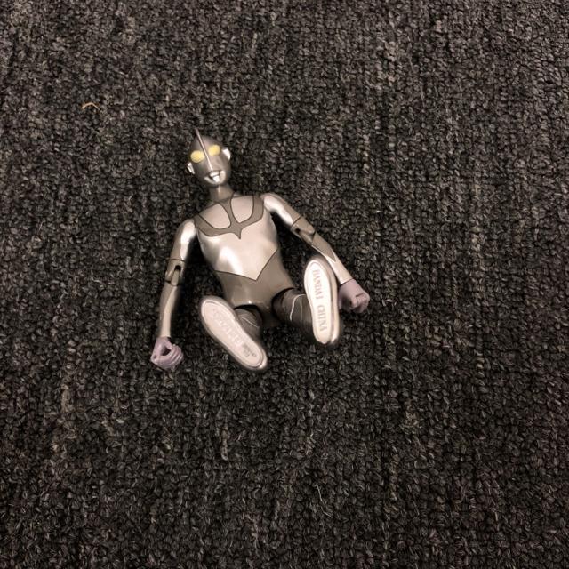 即決 ウルトラアクションフィギュア シンウルトラマン 降着時ver. < ホビー  即決 ウルトラアクションフィギュア シンウルトラマン 降着時ver. < ホビーの