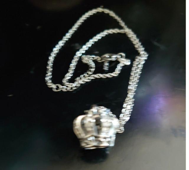 DUB �l�b�N���X �� �����A�N�Z�T���[/���v�� 