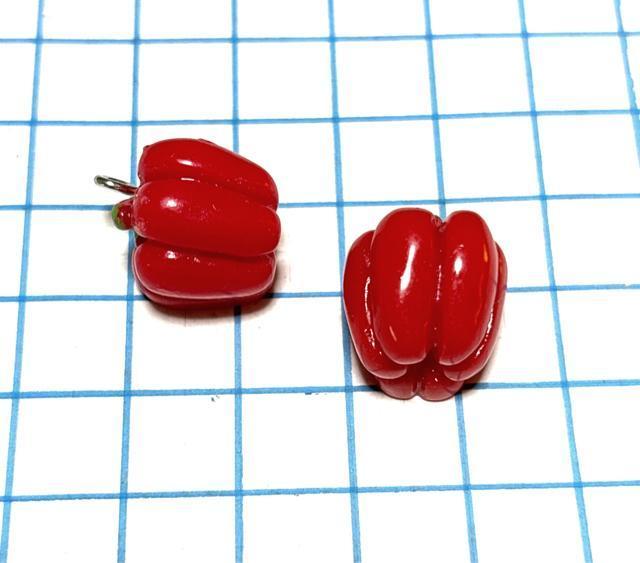 Y-017 赤パプリカのチャーム 野菜パーツ 3個◯ < ペット/手芸/園芸 Y-017 赤パプリカのチャーム 野菜パーツ 3個◯ < ペット/手芸/園芸の