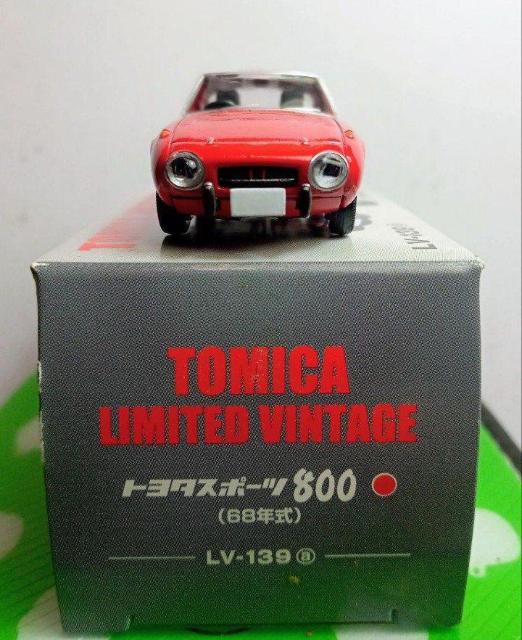 トミカリミテッドヴィンテージ トヨタスポーツ800 < ホビー  トミカリミテッドヴィンテージ トヨタスポーツ800 < ホビーの