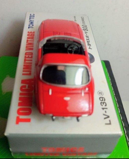 トミカリミテッドヴィンテージ トヨタスポーツ800 < ホビー  トミカリミテッドヴィンテージ トヨタスポーツ800 < ホビーの