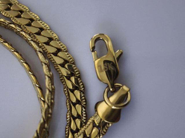 遺品整理 ネックレス 18k刻印有り 50cm < 女性アクセサリー/時計  遺品整理 ネックレス 18k刻印有り 50cm < 女性アクセサリー/時計の