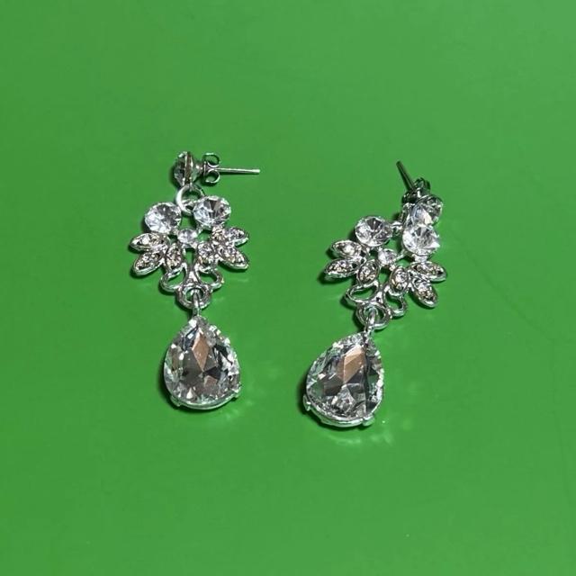 ���i�Ǘ��ԍ��h���b�V�[�@�s�A�X�y���������z  �� �����A�N�Z�T���[/���v�� 