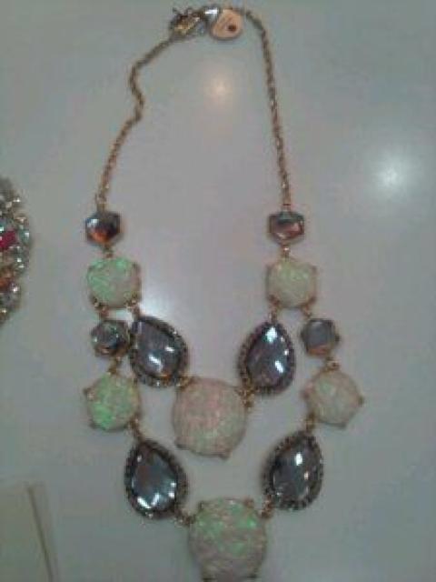 白ラメゴールドビジューネックレスファ ッションジュエリー二連 < 女性アクセサリー/時計  白ラメゴールドビジューネックレスファ ッションジュエリー二連  < 女性アクセサリー/時計の