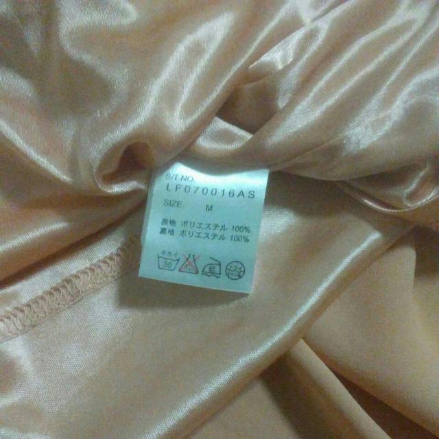 美品 LOWRYS FARM Mサイズ 淡いオレンジ < ブランド  美品 LOWRYS FARM Mサイズ 淡いオレンジ < ブランドの