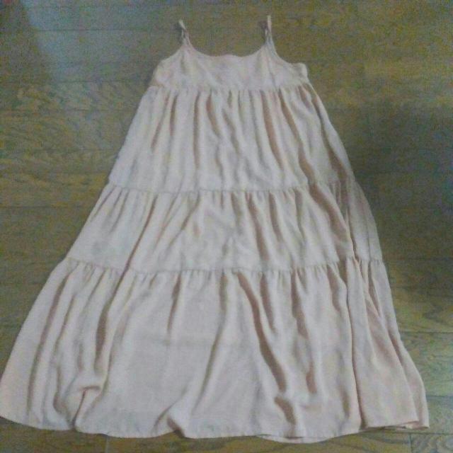 美品 LOWRYS FARM Mサイズ 淡いオレンジ < ブランド  美品 LOWRYS FARM Mサイズ 淡いオレンジ < ブランドの