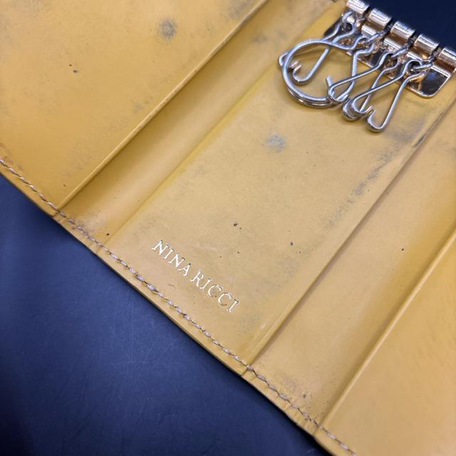 即決 NINA RICCI ニナリッチ 4連 キーケース < ブランド  即決 NINA RICCI ニナリッチ 4連 キーケース < ブランドの