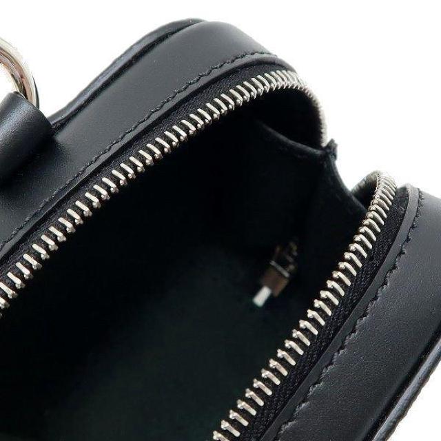 ◆ 本物 未使用品 ◆ FENDI フェンディ イヤホンケース グレー ブラック 黒 小物入れ 保存袋 箱 人気 7AS116 < ブランド  ◆ 本物 未使用品 ◆ FENDI フェンディ イヤホンケース グレー ブラック 黒 小物入れ 保存袋 箱 人気 7AS116 < ブランドの