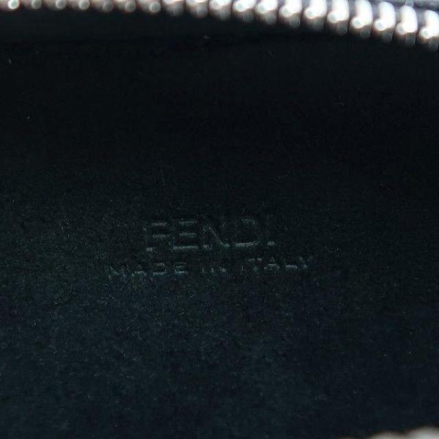 ◆ 本物 未使用品 ◆ FENDI フェンディ イヤホンケース グレー ブラック 黒 小物入れ 保存袋 箱 人気 7AS116 < ブランド  ◆ 本物 未使用品 ◆ FENDI フェンディ イヤホンケース グレー ブラック 黒 小物入れ 保存袋 箱 人気 7AS116 < ブランドの