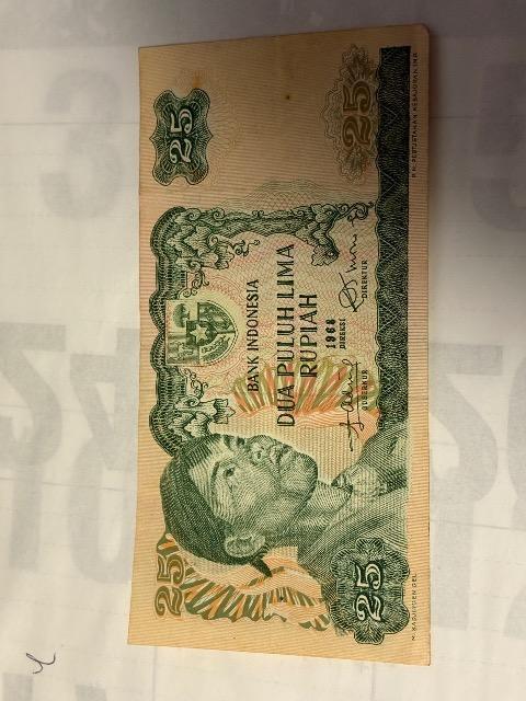 1968NsChlVA25sA   zr[ 