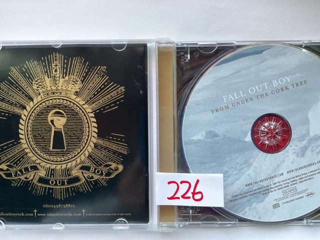 Fall Out Boy / FROM UNDER THE CORK TREE Limited Edition CD �� CD/DVD/�r�f�I�� 