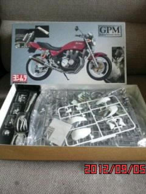 ヨシムラ ゼファー 1/12 GPMシリーズ < ホビー  ヨシムラ ゼファー 1/12 GPMシリーズ  < ホビーの