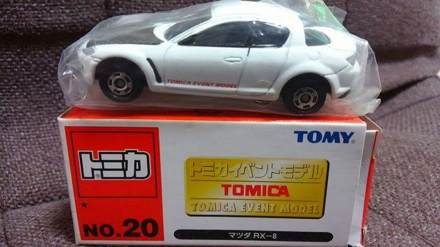 トミカ イベントモデル限定品マツダRX-8 未使用新品カーボン仕様 < ホビー  トミカ イベントモデル限定品マツダRX-8 未使用新品カーボン仕様 < ホビーの