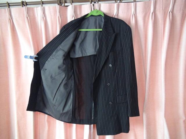 Tes Mues PARISのダブルのブレザー(XL) 日本製!。 < 男性ファッション  Tes Mues PARISのダブルのブレザー(XL) 日本製!。 < 男性ファッションの