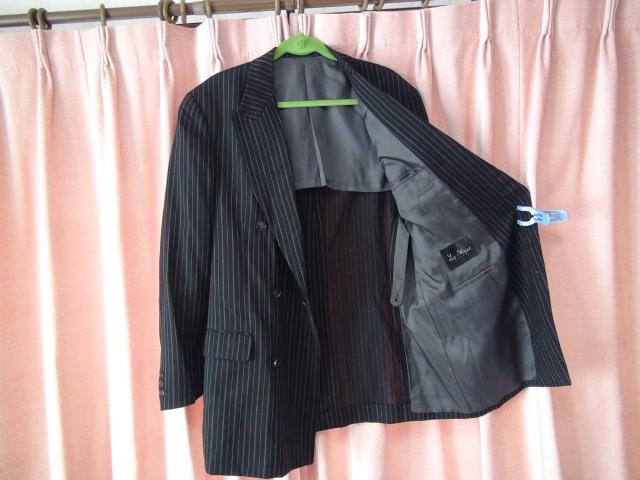 Tes Mues PARISのダブルのブレザー(XL) 日本製!。 < 男性ファッション  Tes Mues PARISのダブルのブレザー(XL) 日本製!。 < 男性ファッションの