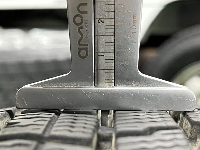 0192164)激安国産中古スタッドレスタイヤグッドイヤー4本ブリヂストンアルミホイールバルミナセット165/70R14送料無料 < 自動車/バイク 0192164)激安国産中古スタッドレスタイヤグッドイヤー4本ブリヂストンアルミホイールバルミナセット165/70R14送料無料 < 自動車/バイク