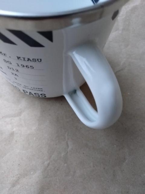 ENAMEL MUG 琺瑯マグカップ ホーロー シンガポール BOARDING PASS 搭乗券 チケット 飛行機 バーコード < インテリア/ライフ  ENAMEL MUG 琺瑯マグカップ ホーロー シンガポール BOARDING PASS 搭乗券 チケット 飛行機 バーコード < インテリア/ライフの