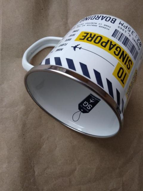 ENAMEL MUG 琺瑯マグカップ ホーロー シンガポール BOARDING PASS 搭乗券 チケット 飛行機 バーコード < インテリア/ライフ  ENAMEL MUG 琺瑯マグカップ ホーロー シンガポール BOARDING PASS 搭乗券 チケット 飛行機 バーコード < インテリア/ライフの