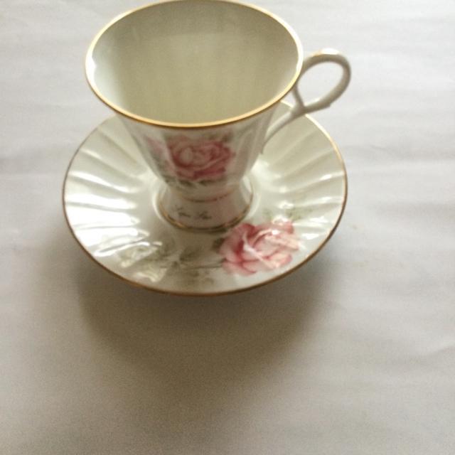 バラの花柄 コーヒーカップセット D54 < インテリア/ライフ  バラの花柄 コーヒーカップセット D54 < インテリア/ライフの
