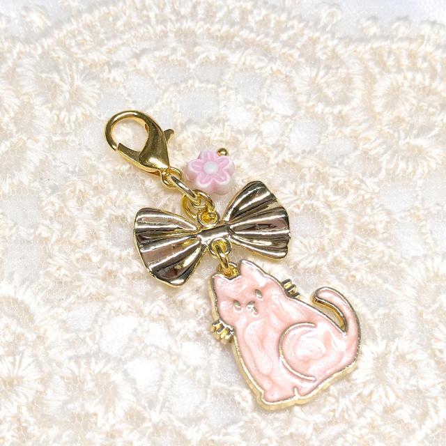 ハンドメイド☆ファスナーチャーム☆ピンクのねこちゃん < 女性ファッション ハンドメイド☆ファスナーチャーム☆ピンクのねこちゃん < 女性ファッションの