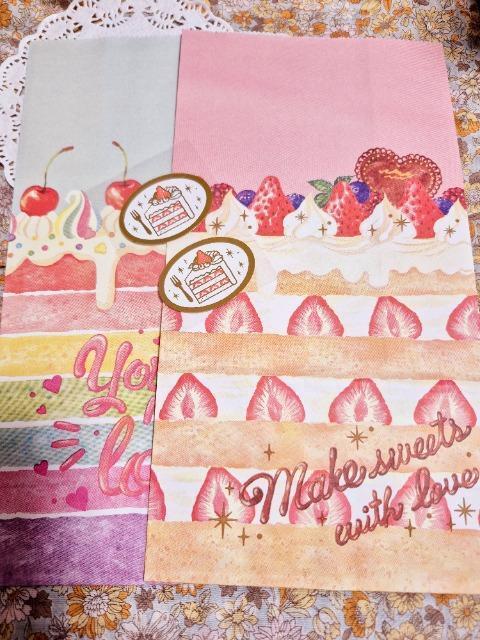 お裾分け☆ケーキ柄ペーパーバック2枚+シール☆ < インテリア/ライフ お裾分け☆ケーキ柄ペーパーバック2枚+シール☆ < インテリア/ライフの