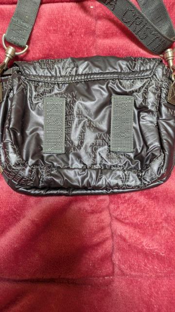 �V�����_�[�o�b�N �f�G�ł��� �`���b�N��|�P�b�g�����ł� �� �����t�@�b�V������ 