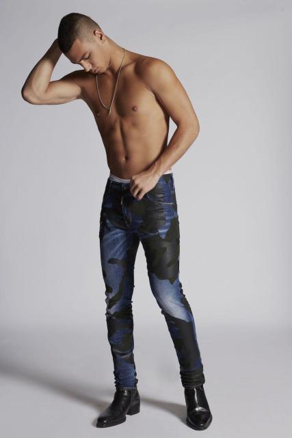 ���V�i�I�����̂݁��傫�ځI���艿11.6����DSQUARED2,�f�B�[�X�N�G�A�[�h,52,�J���t���[�W��,�f�j���p���c/�W�[���Y �� �u�����h�� 