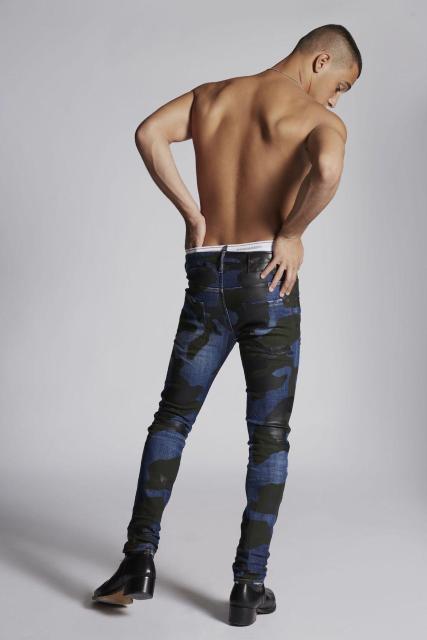 ���V�i�I�����̂݁��傫�ځI���艿11.6����DSQUARED2,�f�B�[�X�N�G�A�[�h,52,�J���t���[�W��,�f�j���p���c/�W�[���Y �� �u�����h�� 