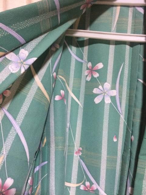 単衣着物☆140☆綺麗なライトグリーン☆可愛いお花柄☆美品☆ < 女性ファッション  単衣着物☆140☆綺麗なライトグリーン☆可愛いお花柄☆美品☆ < 女性ファッションの