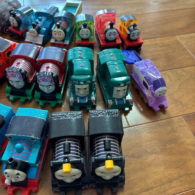 きかんしゃトーマス☆ハッピーセット 20体☆ヒロ アシマほか < ホビー きかんしゃトーマス☆ハッピーセット 20体☆ヒロ アシマほか < ホビーの