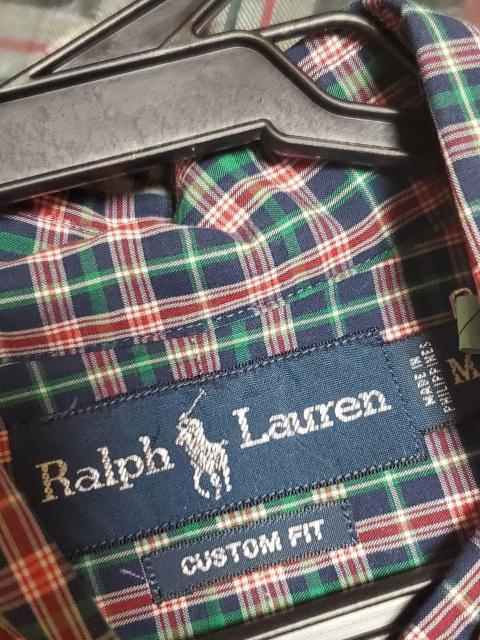 超美品 RALPH LAUREN フィットsize 薄手! クリーニング済み。 ラルフローレン 長袖ボタンダウンシャツ < ブランド 超美品 RALPH LAUREN フィットsize 薄手! クリーニング済み。 ラルフローレン 長袖ボタンダウンシャツ < ブランドの
