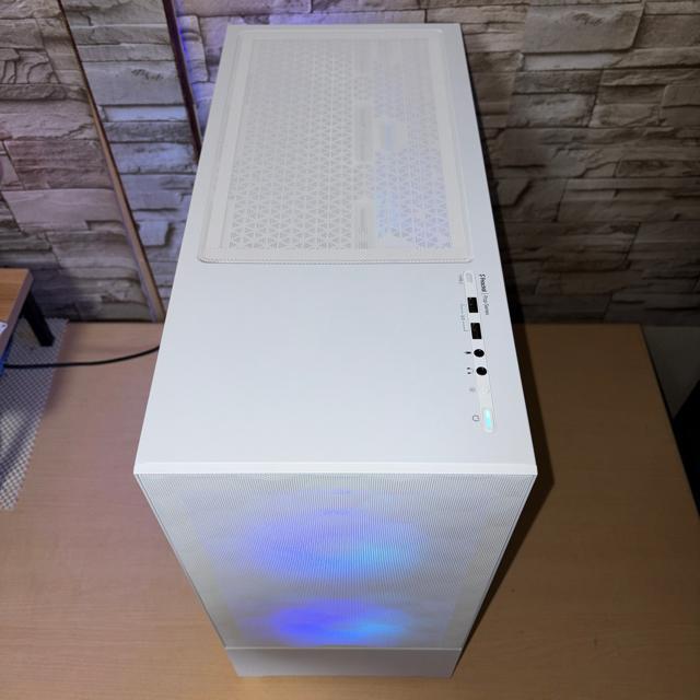 �y�������ȊO�V�i�z�Q�[�~���OPC Ryzen7 7800X3D RX9070XT SSD1TB ������32GB 850W �� PC�{��/���Ӌ@��� 