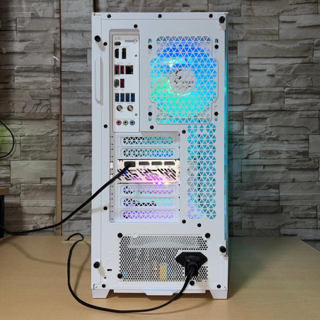 �y�������ȊO�V�i�z�Q�[�~���OPC Ryzen7 7800X3D RX9070XT SSD1TB ������32GB 850W �� PC�{��/���Ӌ@��� 