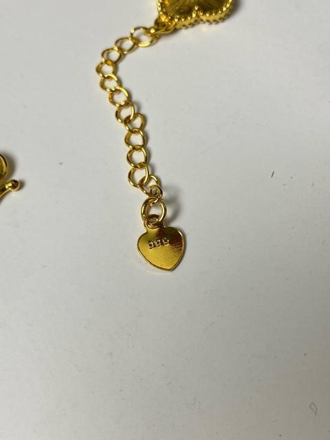 【幸運】クローバー ブレスレット ゴールドカラー 四つ葉 お洒落 レディース 鉄製 アクセサリー < ホビー 【幸運】クローバー ブレスレット ゴールドカラー 四つ葉 お洒落 レディース 鉄製 アクセサリー < ホビーの