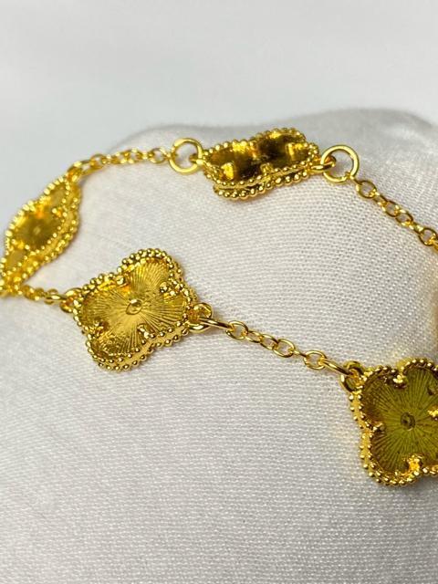 【幸運】クローバー ブレスレット ゴールドカラー 四つ葉 お洒落 レディース 鉄製 アクセサリー < ホビー 【幸運】クローバー ブレスレット ゴールドカラー 四つ葉 お洒落 レディース 鉄製 アクセサリー < ホビーの