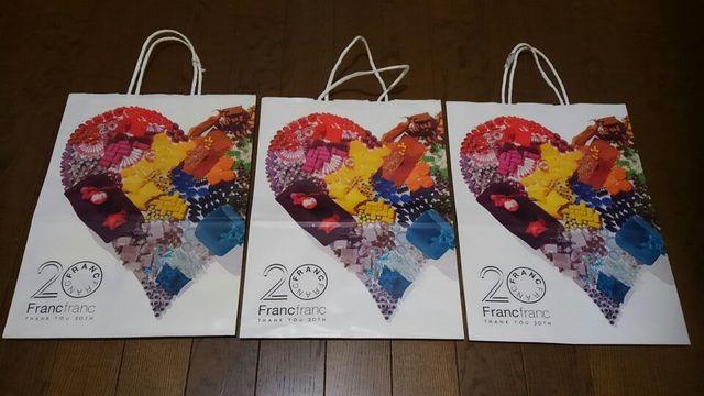 美品★Francfrancフランフラン★3枚★Shopショップ袋★紙袋★ニトリ無印良品 < インテリア/ライフ 美品★Francfrancフランフラン★3枚★Shopショップ袋★紙袋★ニトリ無印良品 < インテリア/ライフの