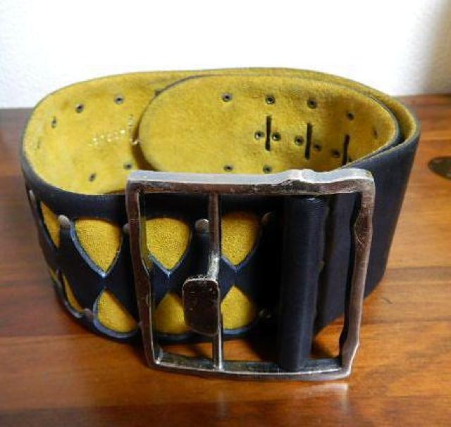 ◆ベルト レザー ブラック 黒 メンズ 中古品 < 男性ファッション  ◆ベルト レザー ブラック 黒 メンズ 中古品  < 男性ファッションの