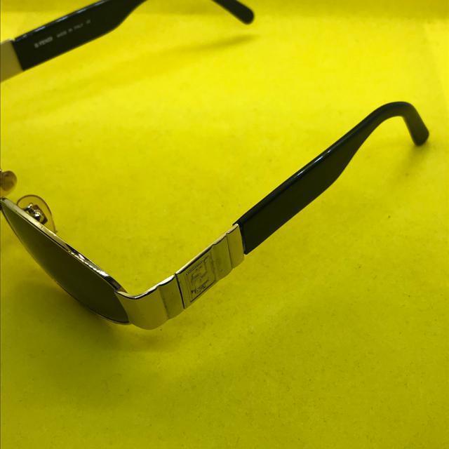 正規品 フェンディ サングラス ブラック×ゴールド ケース付 < ブランド 正規品 フェンディ サングラス ブラック×ゴールド ケース付 < ブランドの