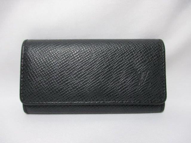 超美品 ルイヴィトン タイガ 4連キーケース 黒(アルドワーズ)本物 < ブランド  超美品 ルイヴィトン タイガ 4連キーケース 黒(アルドワーズ)本物  < ブランドの