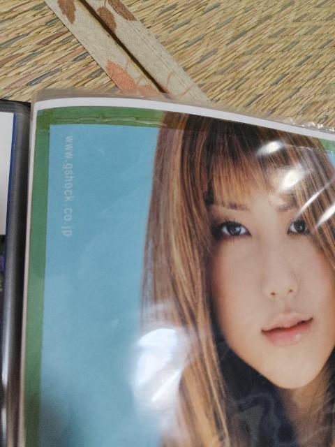 hitomi CASIOカシオ&ヒカリ ポスター < タレントグッズ hitomi CASIOカシオ&ヒカリ ポスター < タレントグッズの